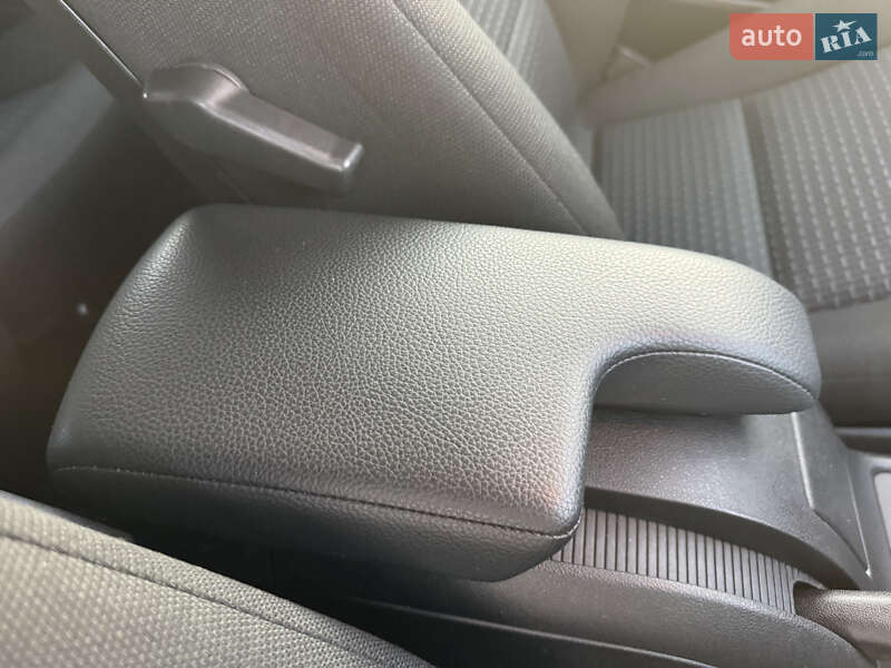 Mercedes-Benz B-Class 2009