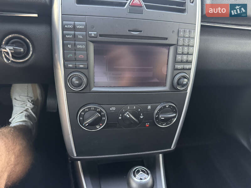 Mercedes-Benz B-Class 2009