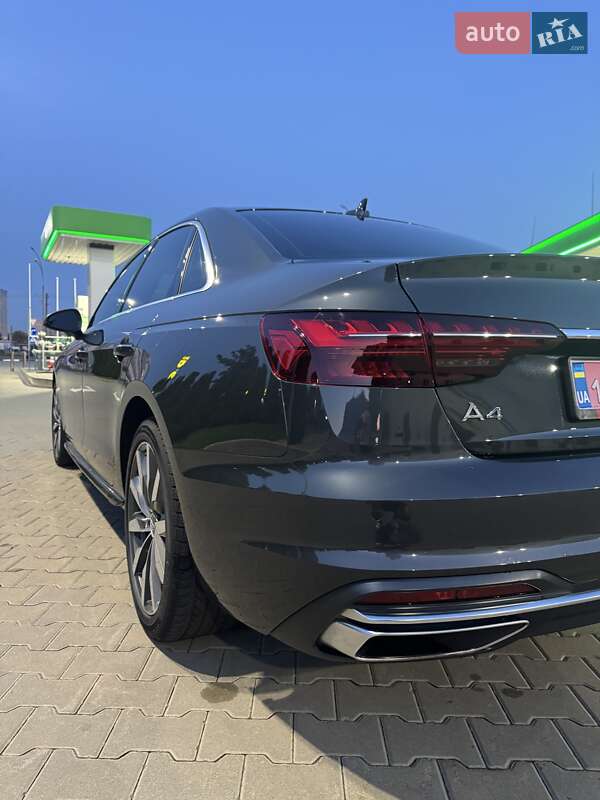 Audi-5