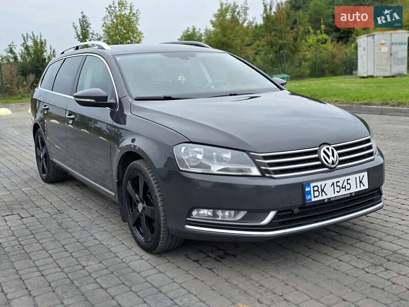 Volkswagen Passat 2011