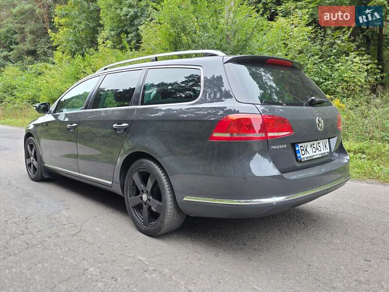Volkswagen Passat 2011