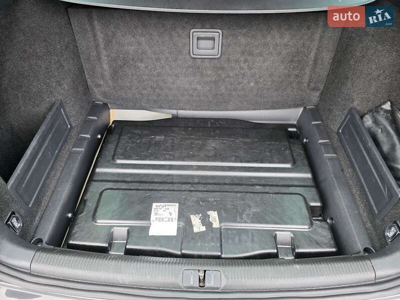 Volkswagen Passat 2011