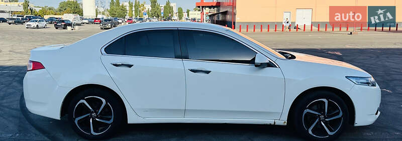 Honda Accord 2011