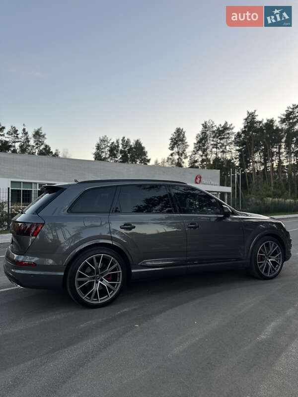 Audi SQ7 2018
