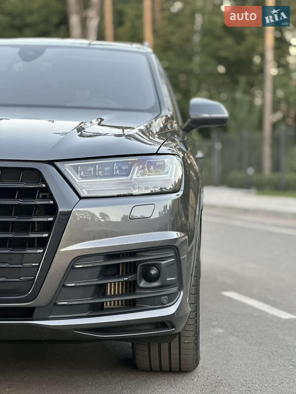 Audi SQ7 2018