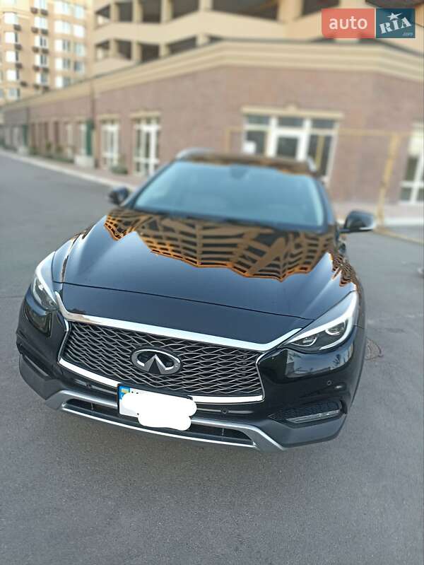 Infiniti-5