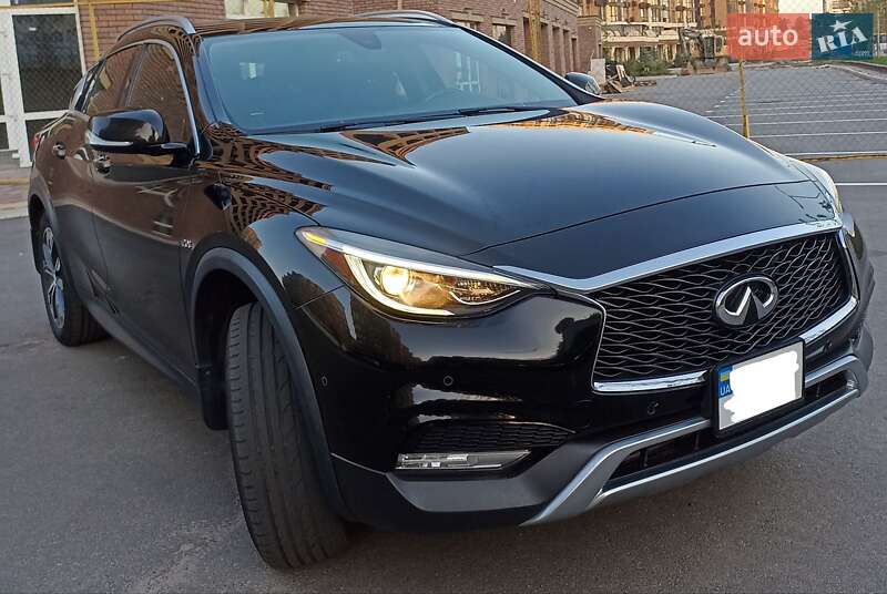 Infiniti-2