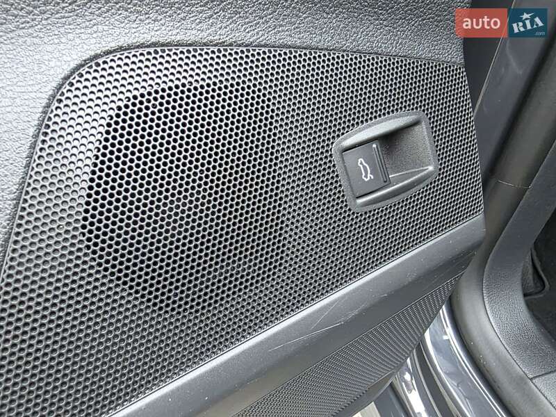 Volkswagen Passat 2011