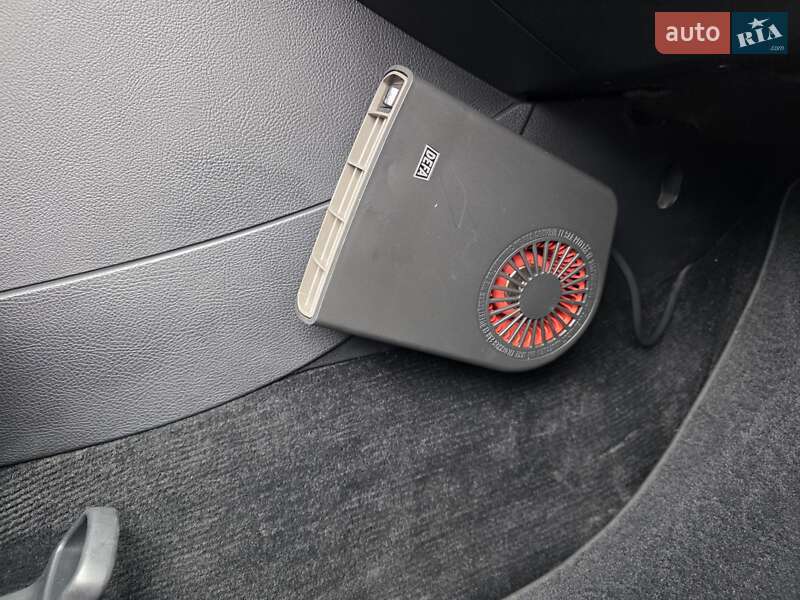 Volkswagen Passat 2011