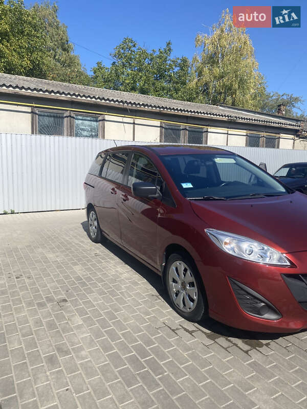 Mazda 5 2011
