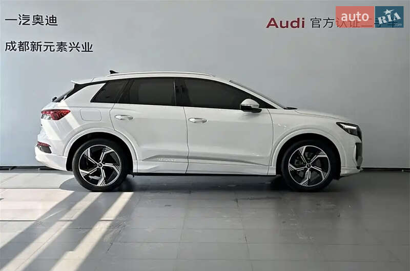 Audi Q4 e-tron 2023