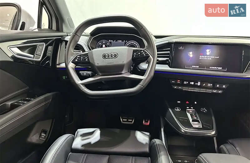 Audi Q4 e-tron 2023