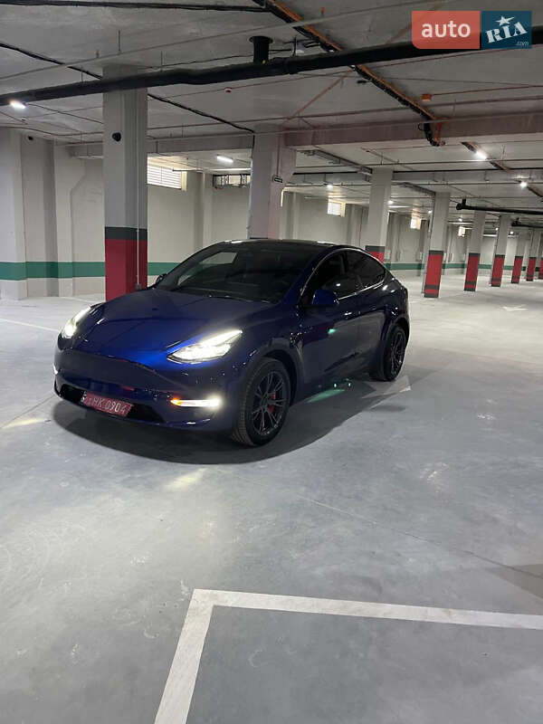 Tesla-4