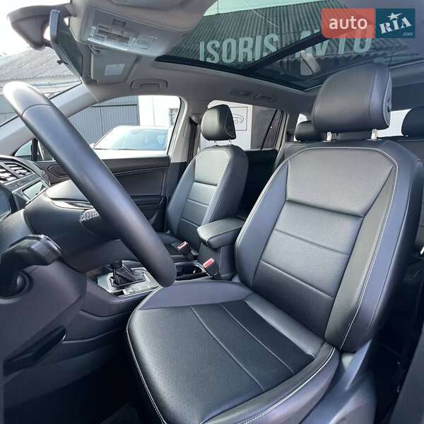 Volkswagen Tiguan 2021