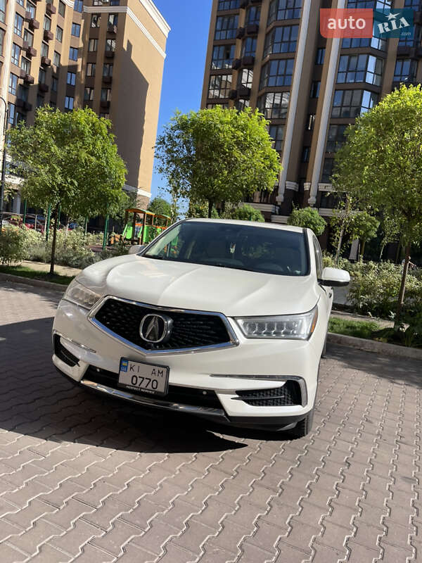 Acura-2