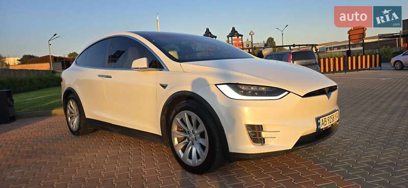 Tesla-10