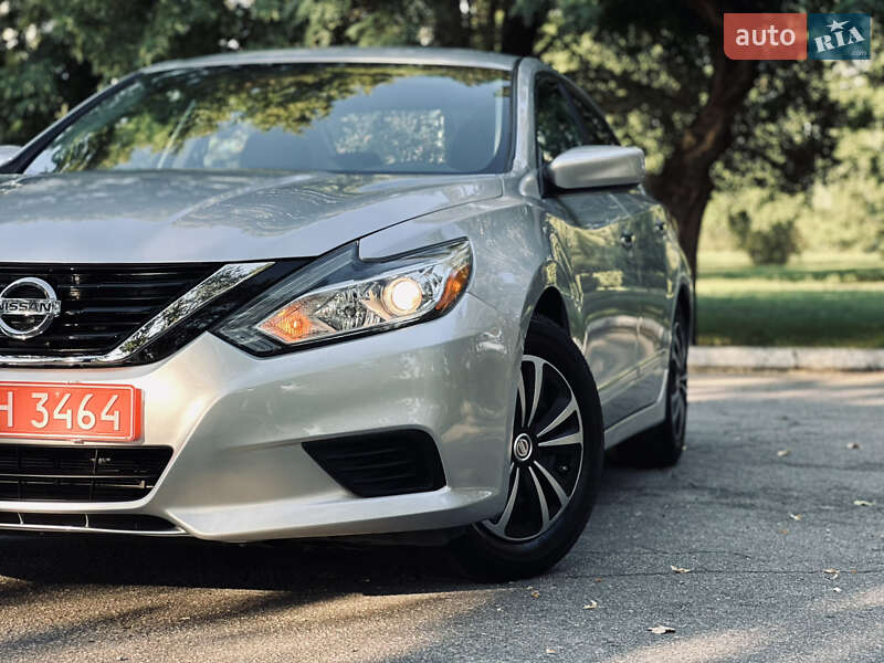 Nissan Altima 2016