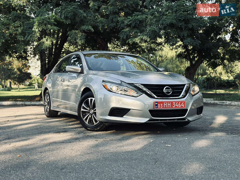 Nissan Altima 2016