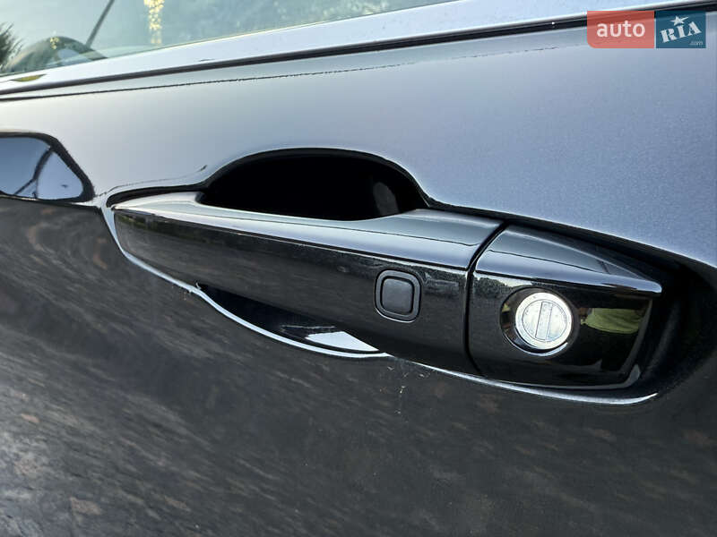 Mitsubishi Outlander 2024