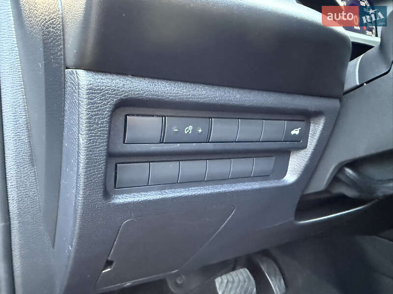 Mitsubishi Outlander 2024