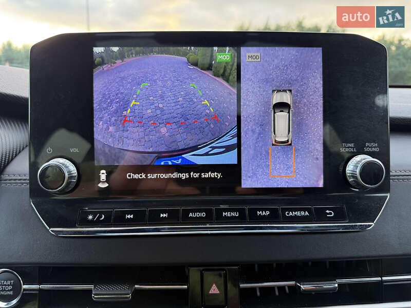 Mitsubishi Outlander 2024