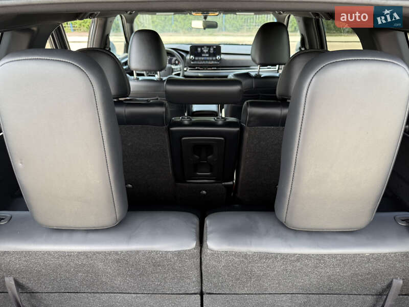 Mitsubishi Outlander 2024