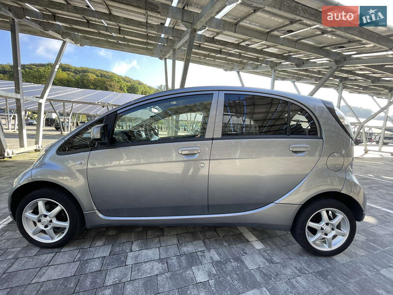 Mitsubishi i-MiEV 2011