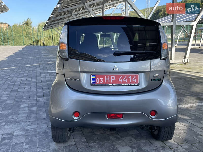 Mitsubishi i-MiEV 2011