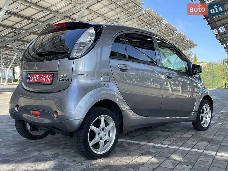 Mitsubishi i-MiEV 2011