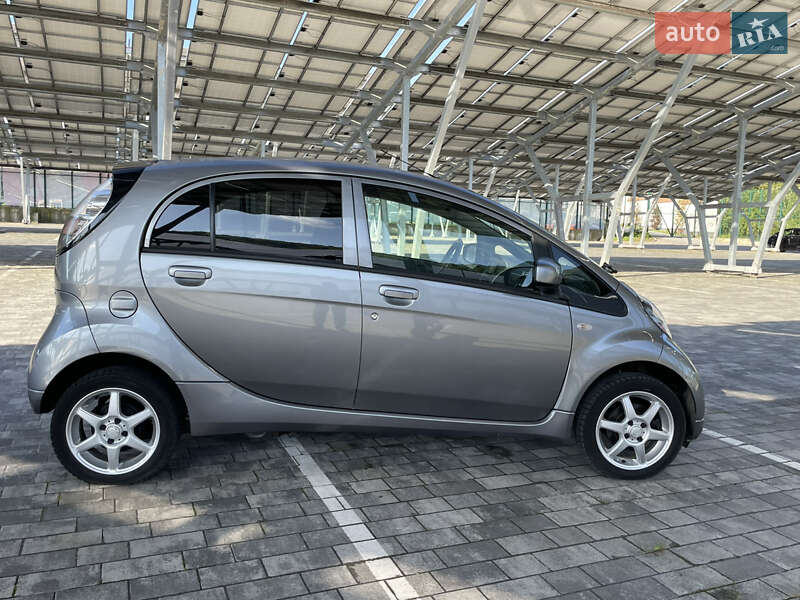 Mitsubishi i-MiEV 2011