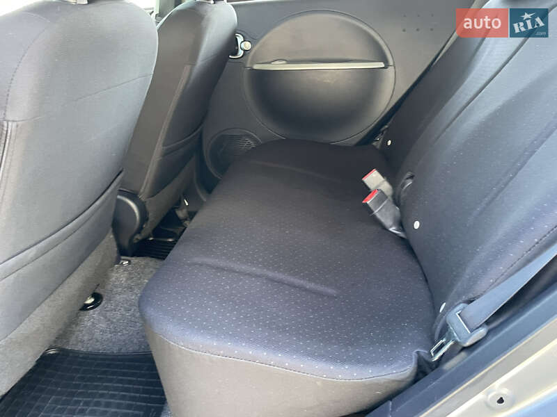 Mitsubishi i-MiEV 2011