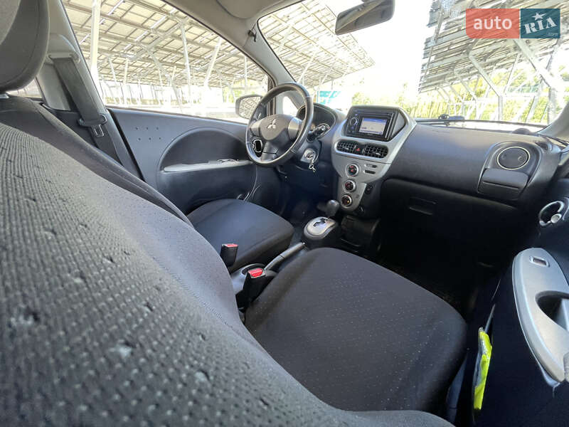 Mitsubishi i-MiEV 2011