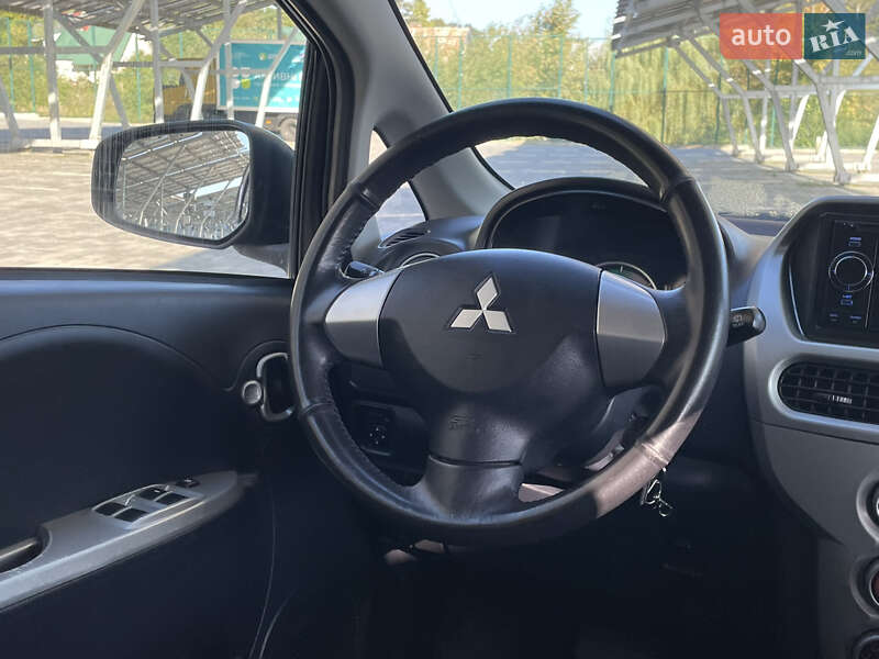 Mitsubishi i-MiEV 2011