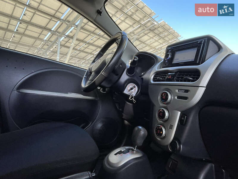 Mitsubishi i-MiEV 2011