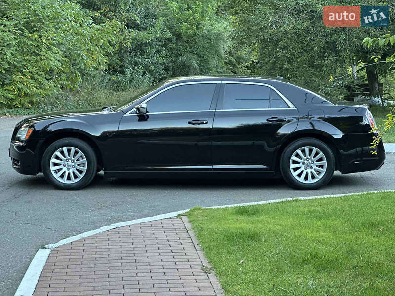 Chrysler 300 2012