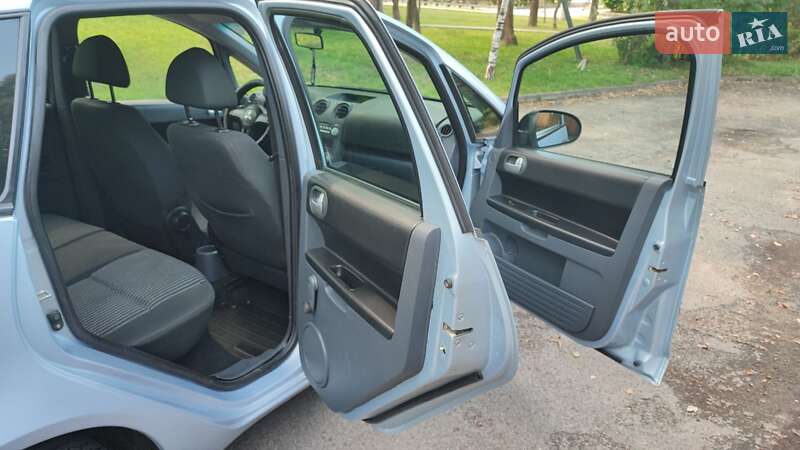 Mitsubishi Colt 2008