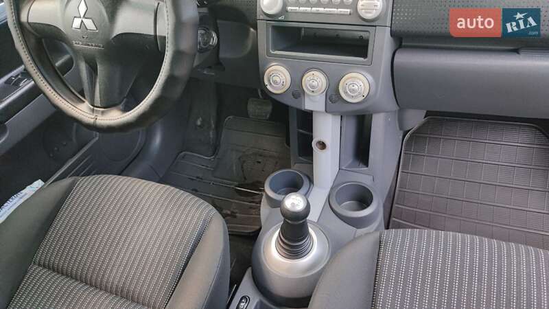 Mitsubishi Colt 2008