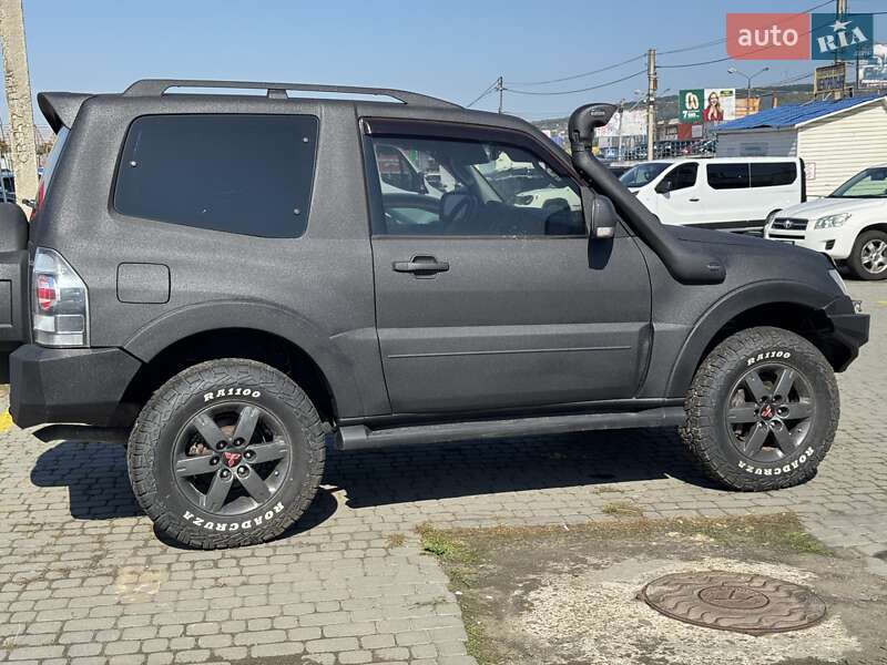 Mitsubishi Pajero 2007