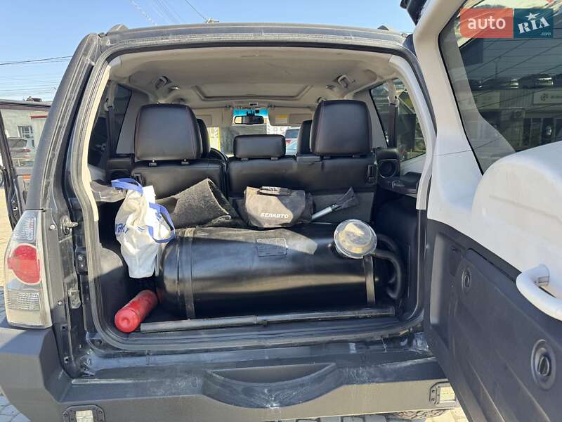 Mitsubishi Pajero 2007