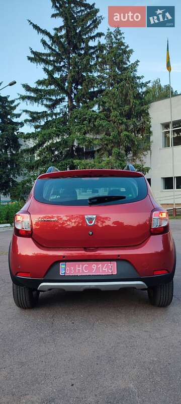 Dacia Sandero StepWay 2013
