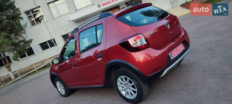 Dacia Sandero StepWay 2013