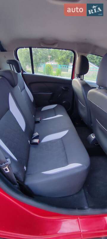 Dacia Sandero StepWay 2013