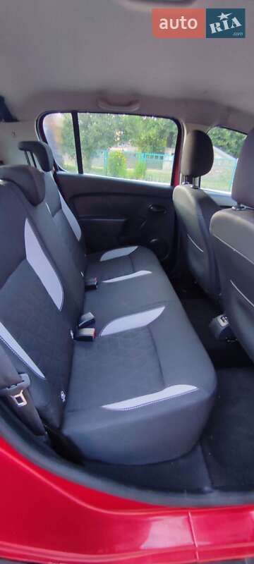 Dacia Sandero StepWay 2013