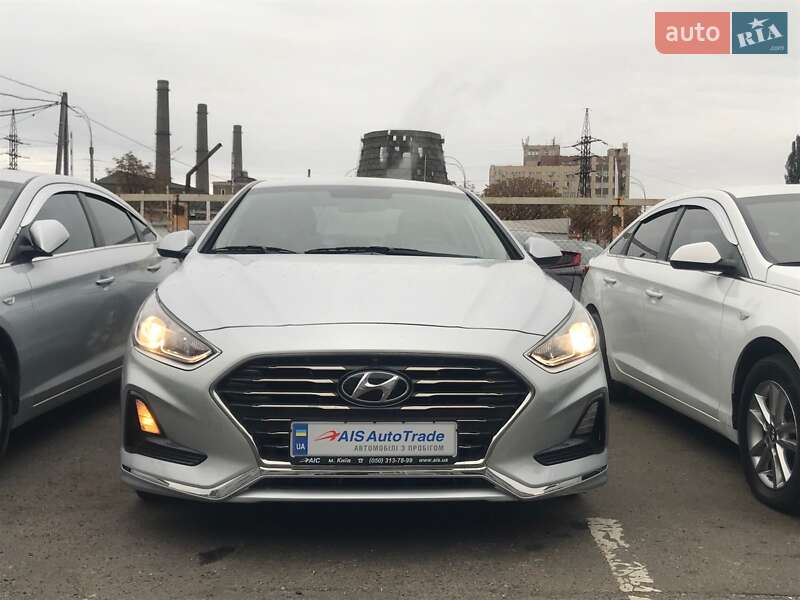 Hyundai-2