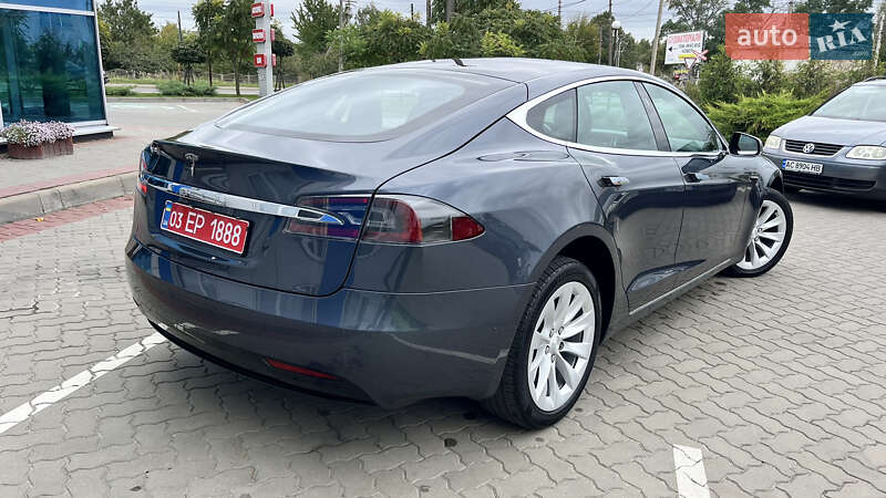 Tesla-8