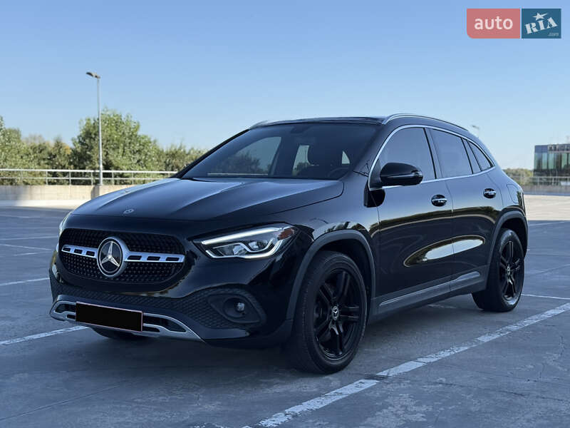 Mercedes-Benz GLA-Class 2020
