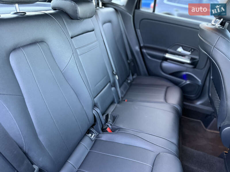 Mercedes-Benz GLA-Class 2020