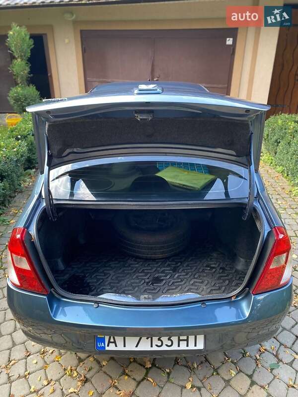 Renault Clio Symbol 2008