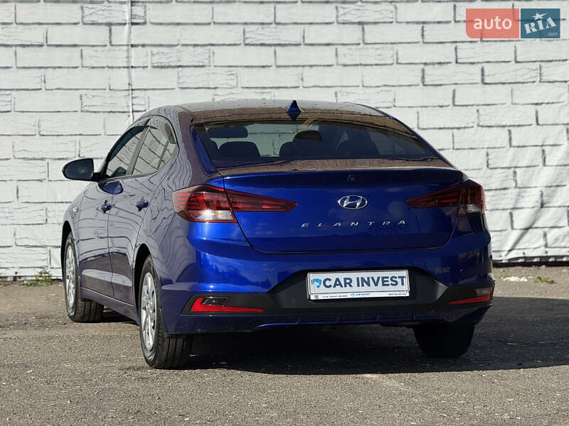 Hyundai Elantra 2019