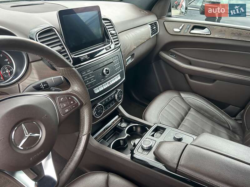 Mercedes-Benz GLE-Class 2016